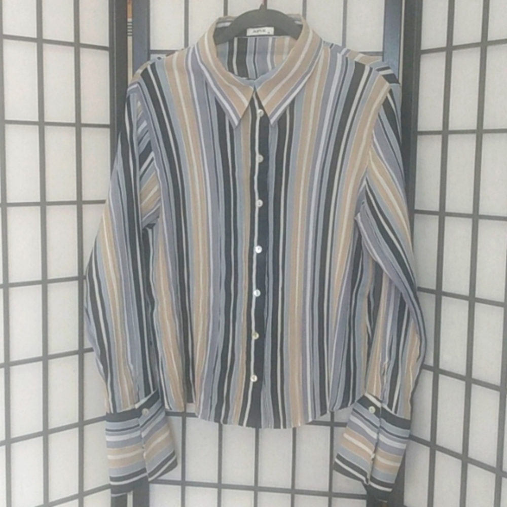 JAIPUR long sleeve button front flare sleeve blouse size XL